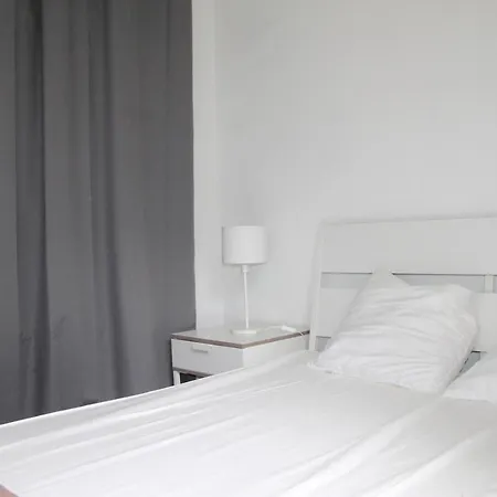 : Duplex Dans Avec Piscine Apartment *